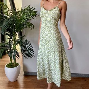 Lulu’s MIDI Dress